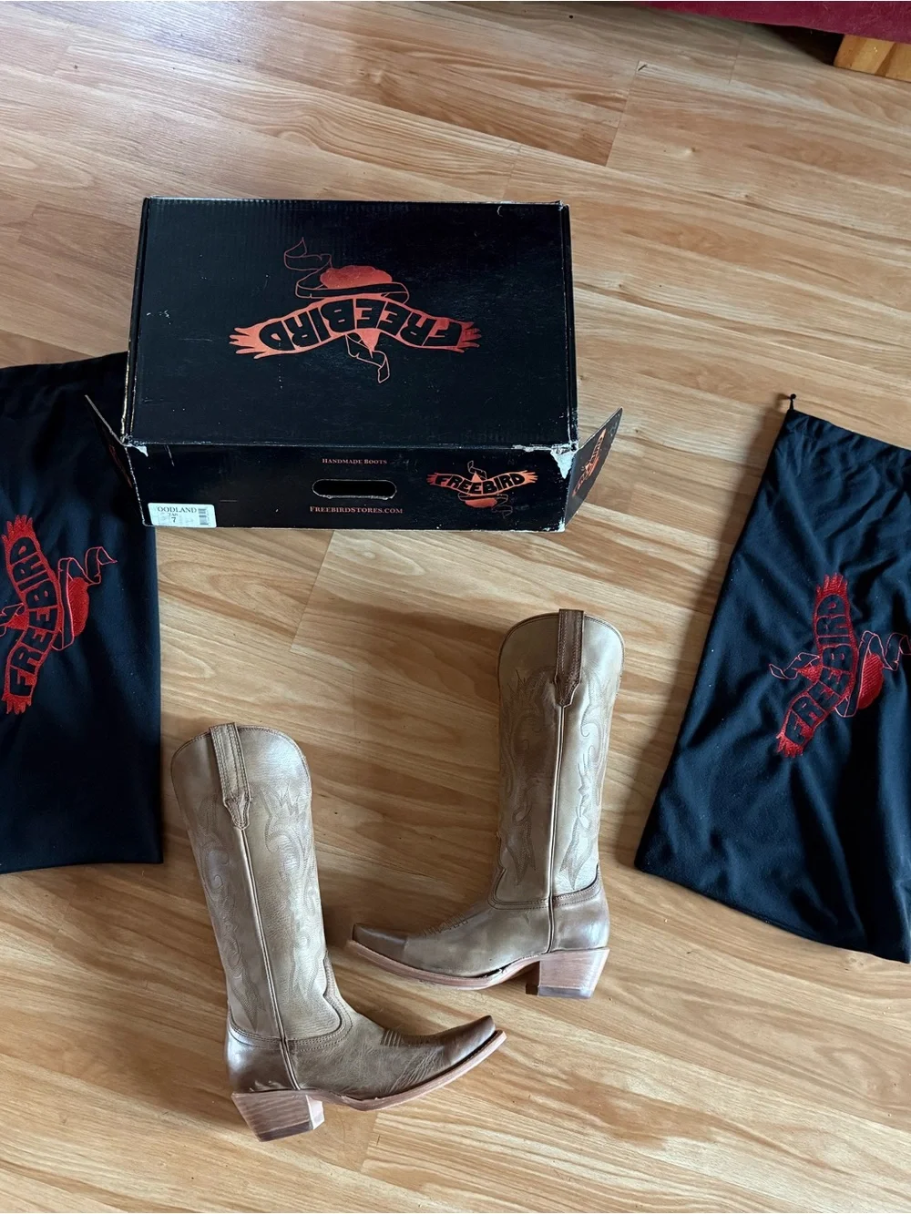 Beautiful New Freebird Woodland Cowboy Boots - Tan - Sz 7